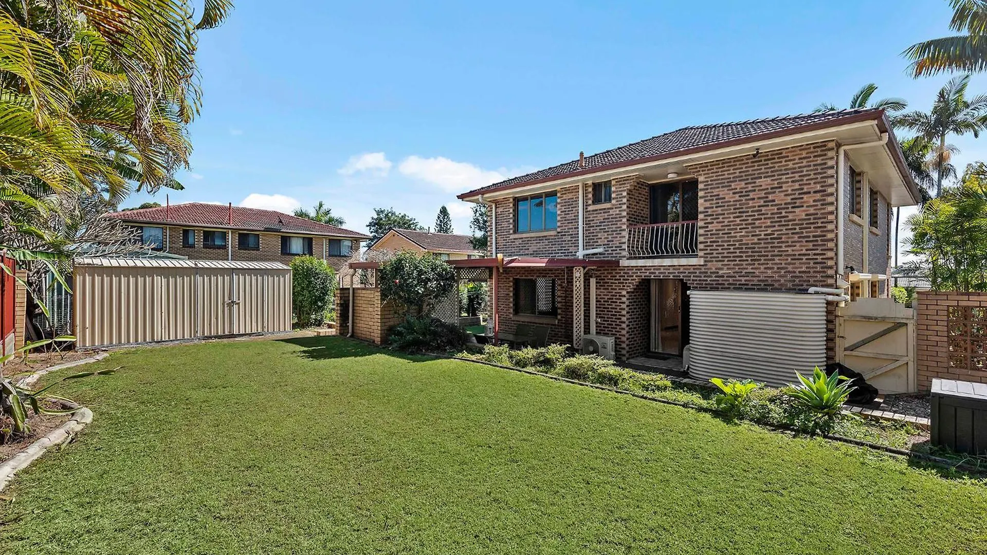 Luxury Living 2B2B In Southern Brisbane Parking 0*,