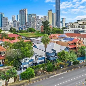 Pensión Jes Short, Brisbane